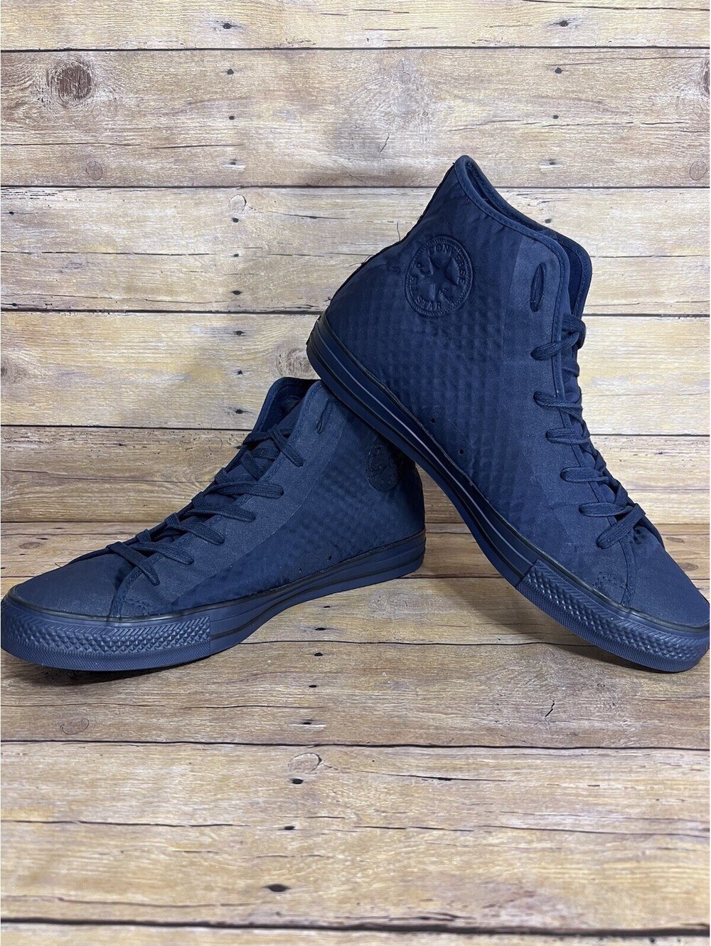Converse All Star Men’s Size 11.5 Chuck Taylor HighTop Series 154905C Navy Blue